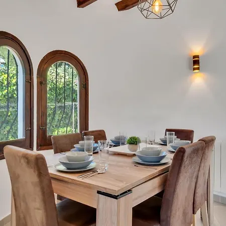 Casa Orense -by Aldertons * Teulada