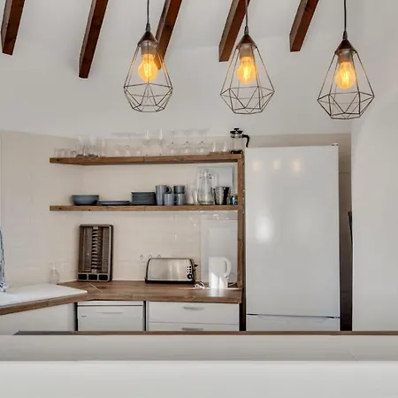Casa Orense -by Aldertons Teulada